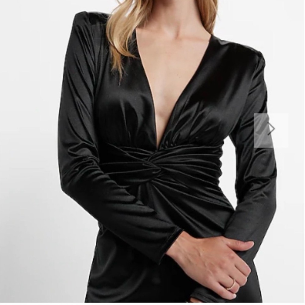 Elegant Black Twist-Front Long Sleeve Satin Dress - Picture 2 of 7